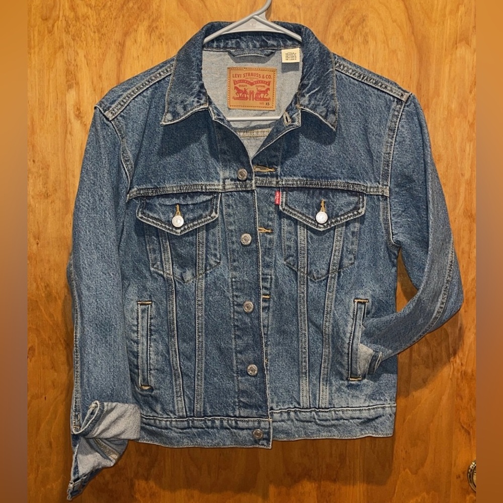 Women’s Levi’s Jean Jacket